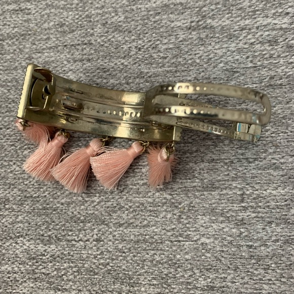 Chloe + Isabel pink tassel hair clip with white beads hair accessory - Picture 5 of 5